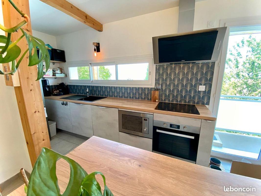 Maison Familiale Vue Lac Avec Jardin - A 10Mn Du Lac Et Stations De Ski Apartman Publier Kültér fotó